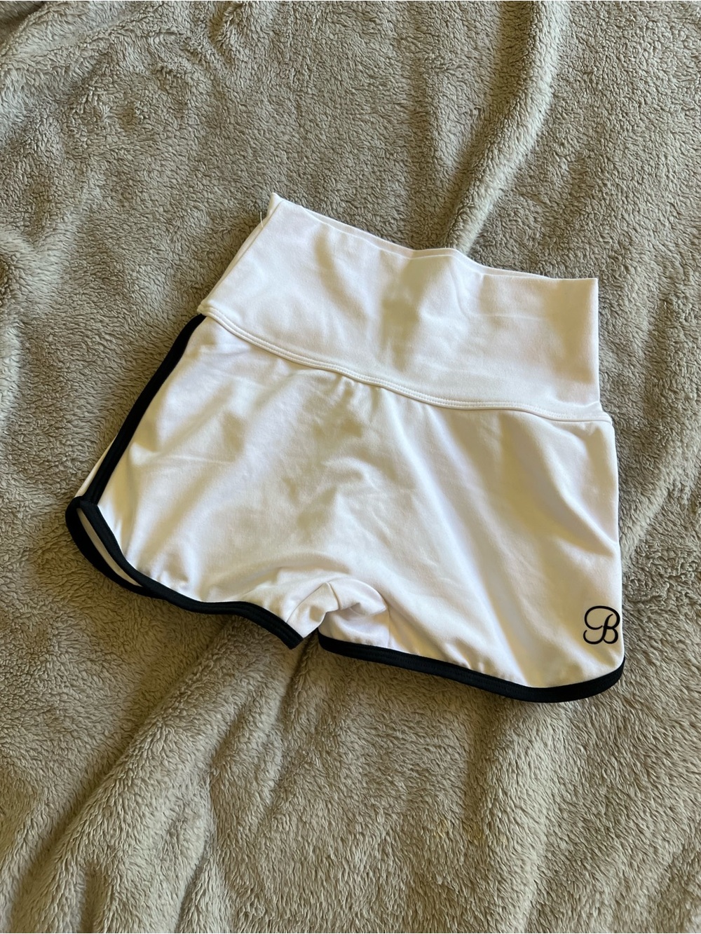 Bombshell Sportswear White Power Line Shorts XS - Picture 2 of 5